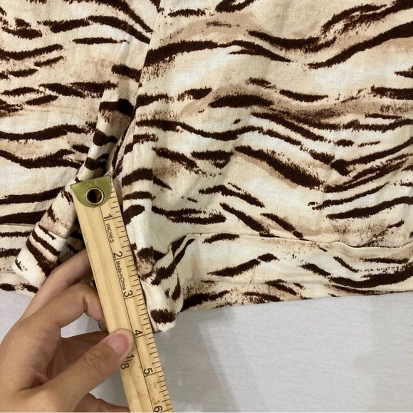 New INC International Concepts Brown Tan Linen Blend Belted Shorts size 14 - Picture 8 of 11